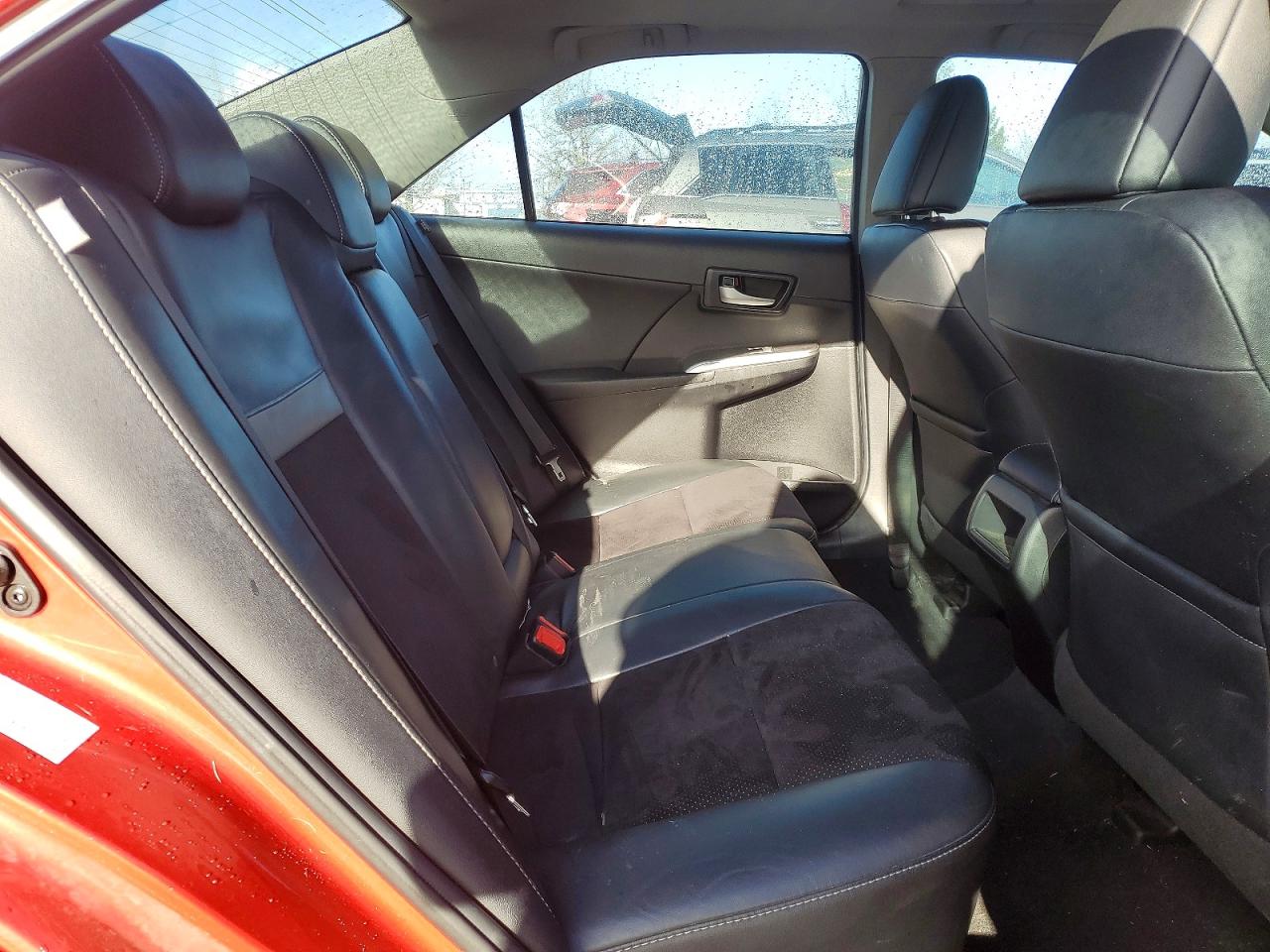 2012 TOYOTA CAMRY SE photo 19
