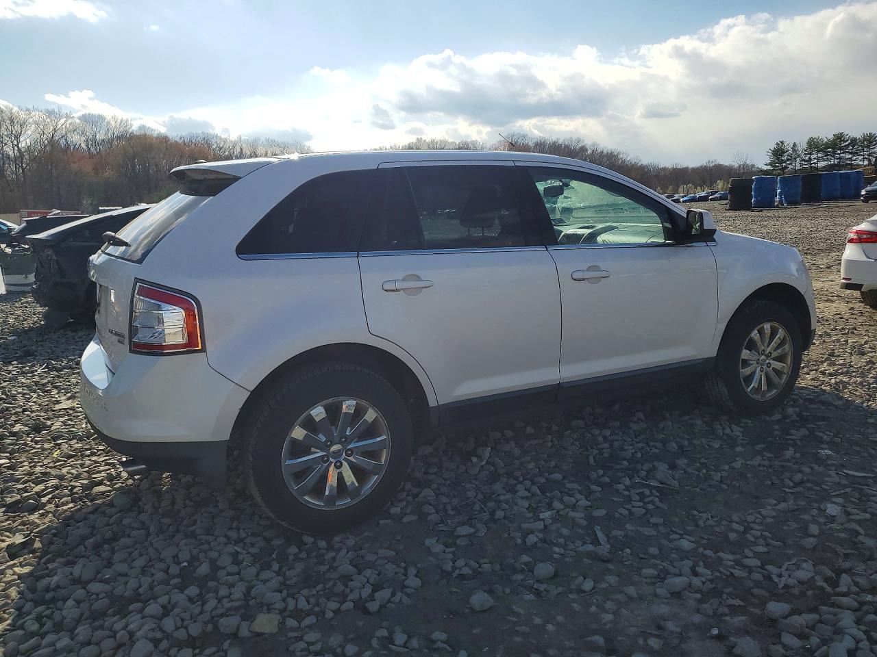 2010 FORD EDGE LIMITED photo 3