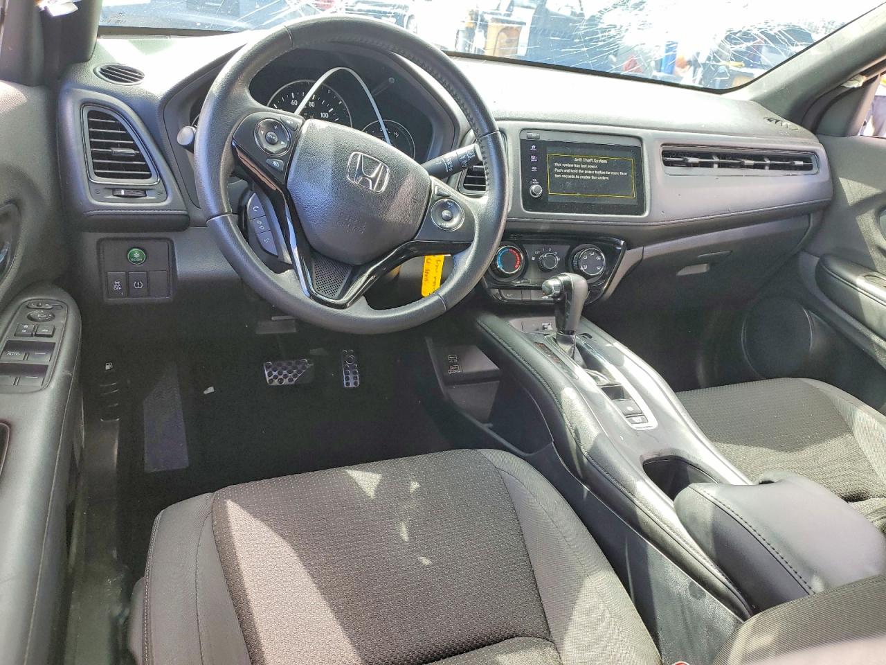2019 HONDA HR-V SPORT photo 8