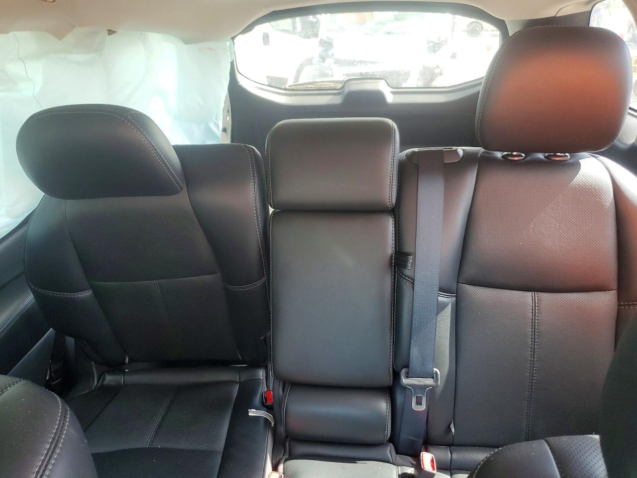 2017 NISSAN PATHFINDER PLATINUM photo 19