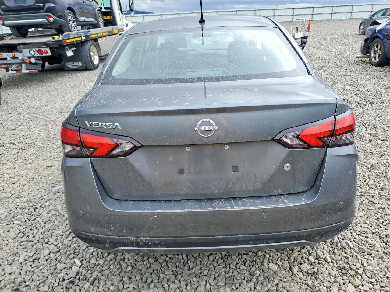 2025 NISSAN VERSA S photo 11