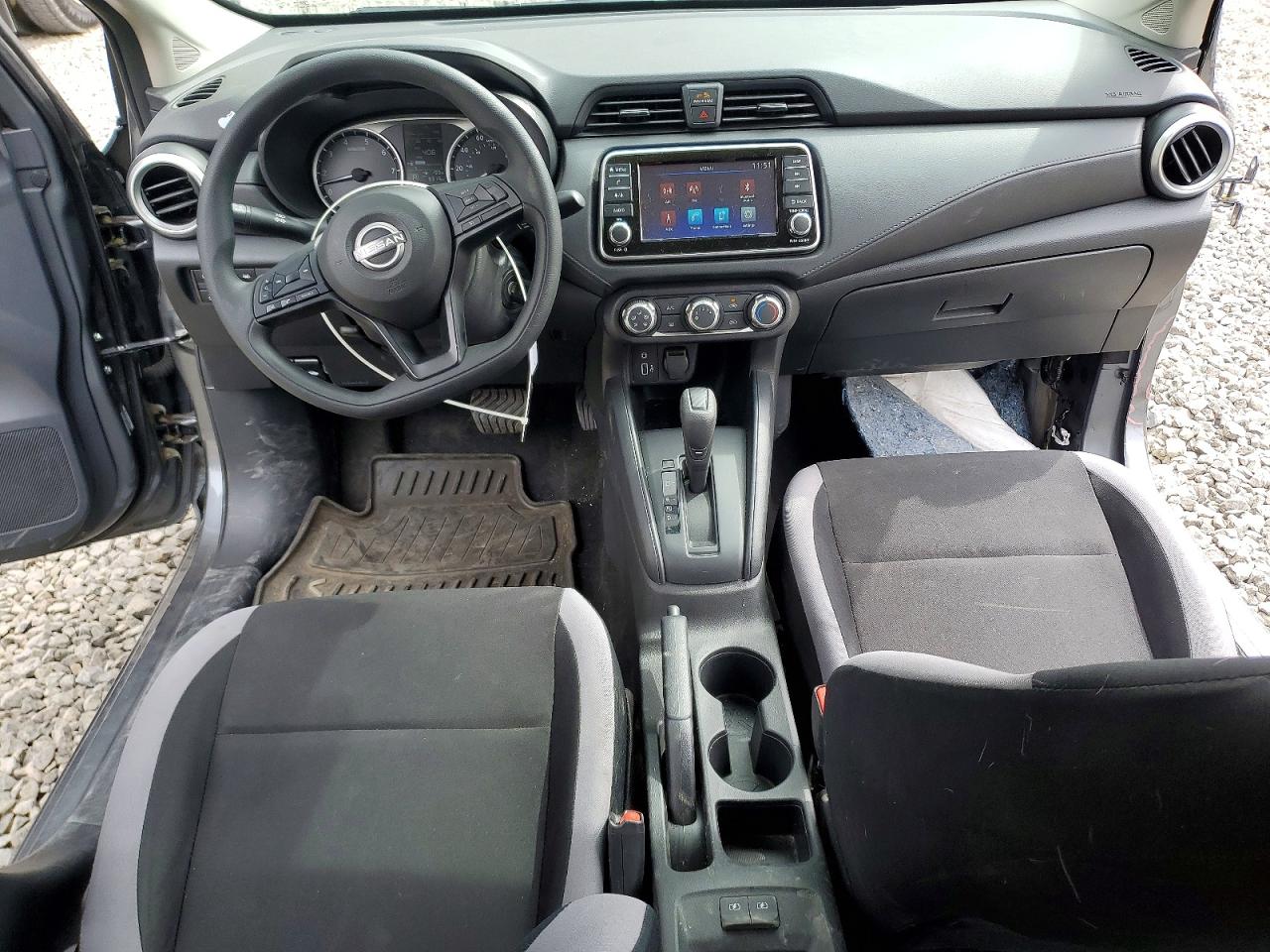 2025 NISSAN VERSA S photo 15