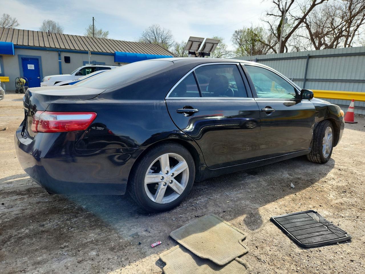 2009 TOYOTA CAMRY LE photo 7