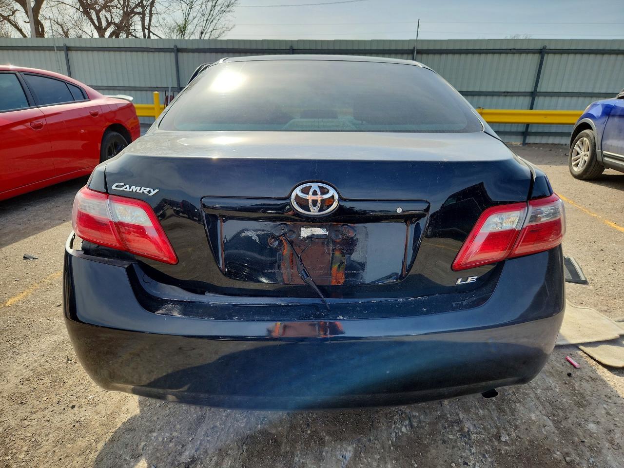 2009 TOYOTA CAMRY LE photo 16