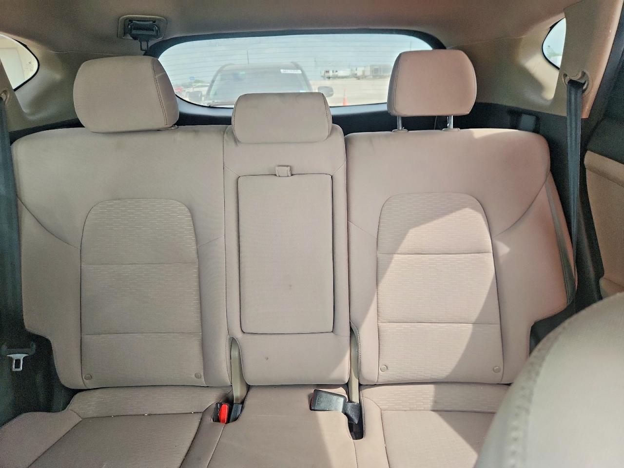 2019 HYUNDAI TUCSON VALUE photo 19