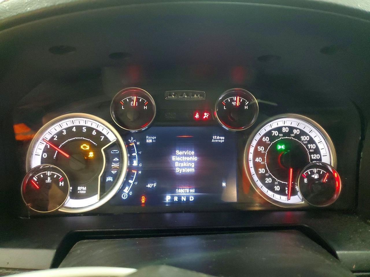 2013 RAM 1500 SPORT photo 25