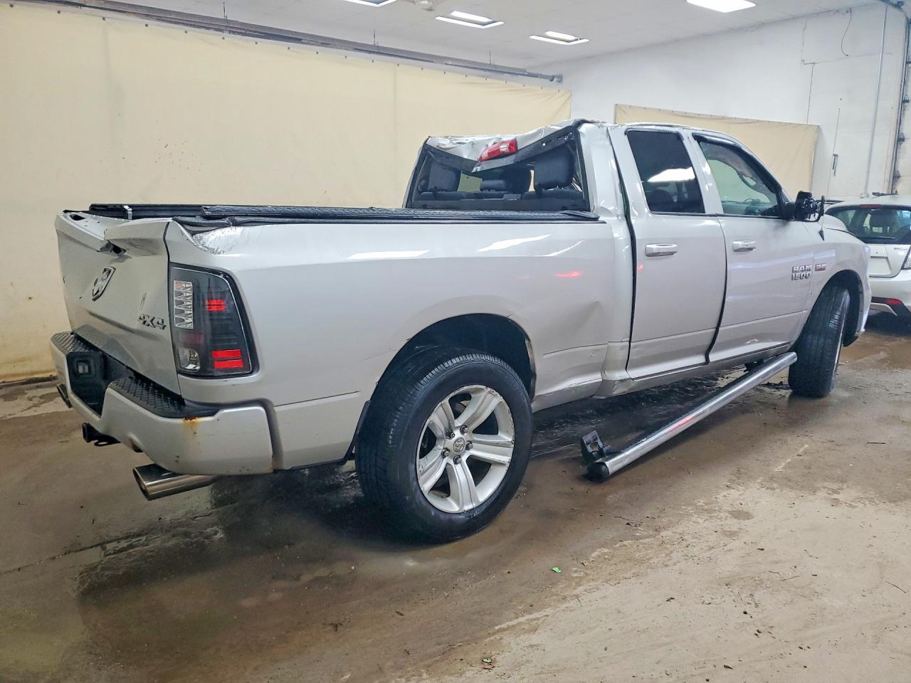 2013 RAM 1500 SPORT photo 7