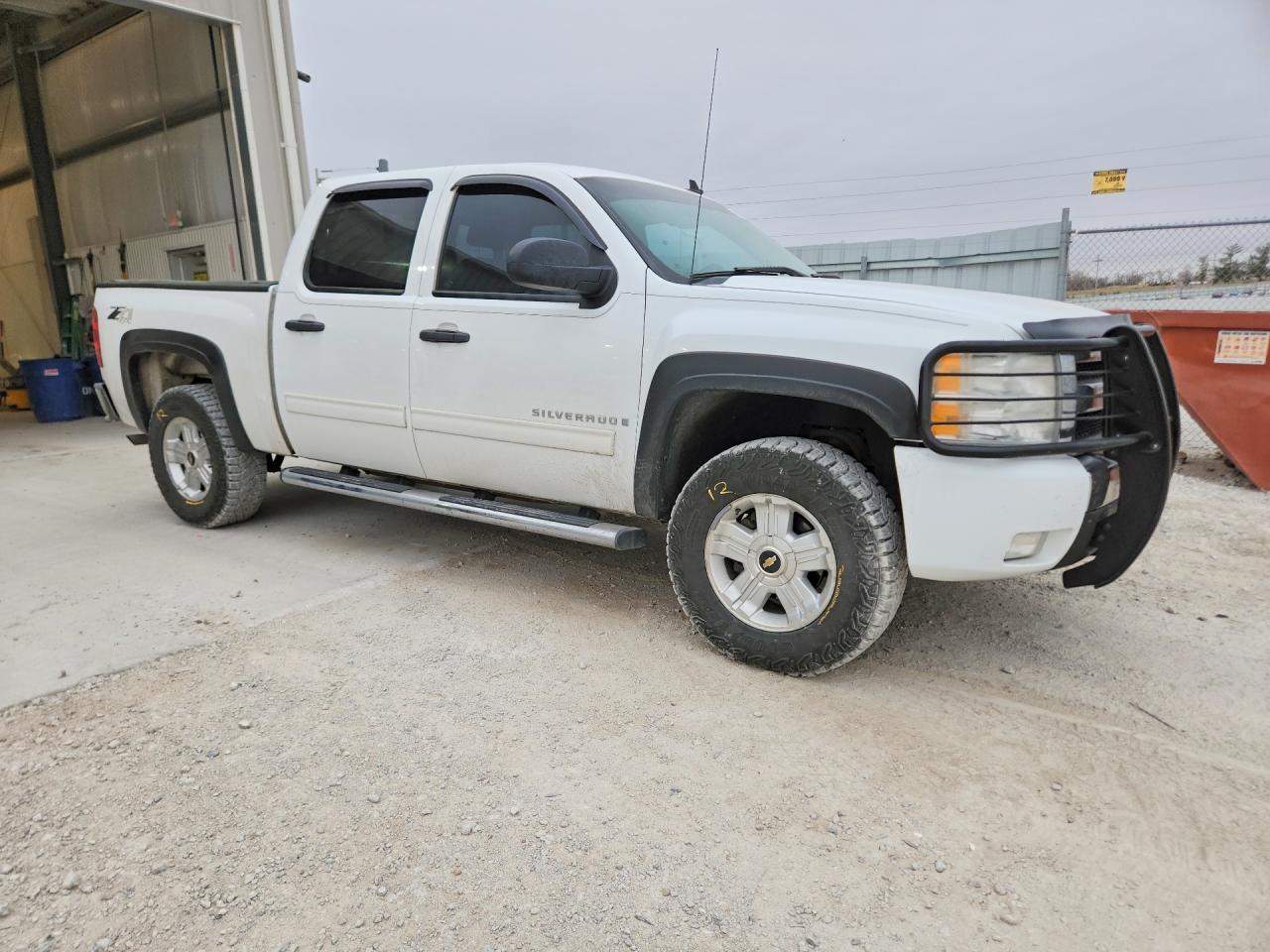 2009 CHEVROLET SILVERADO K1500 LT photo 7