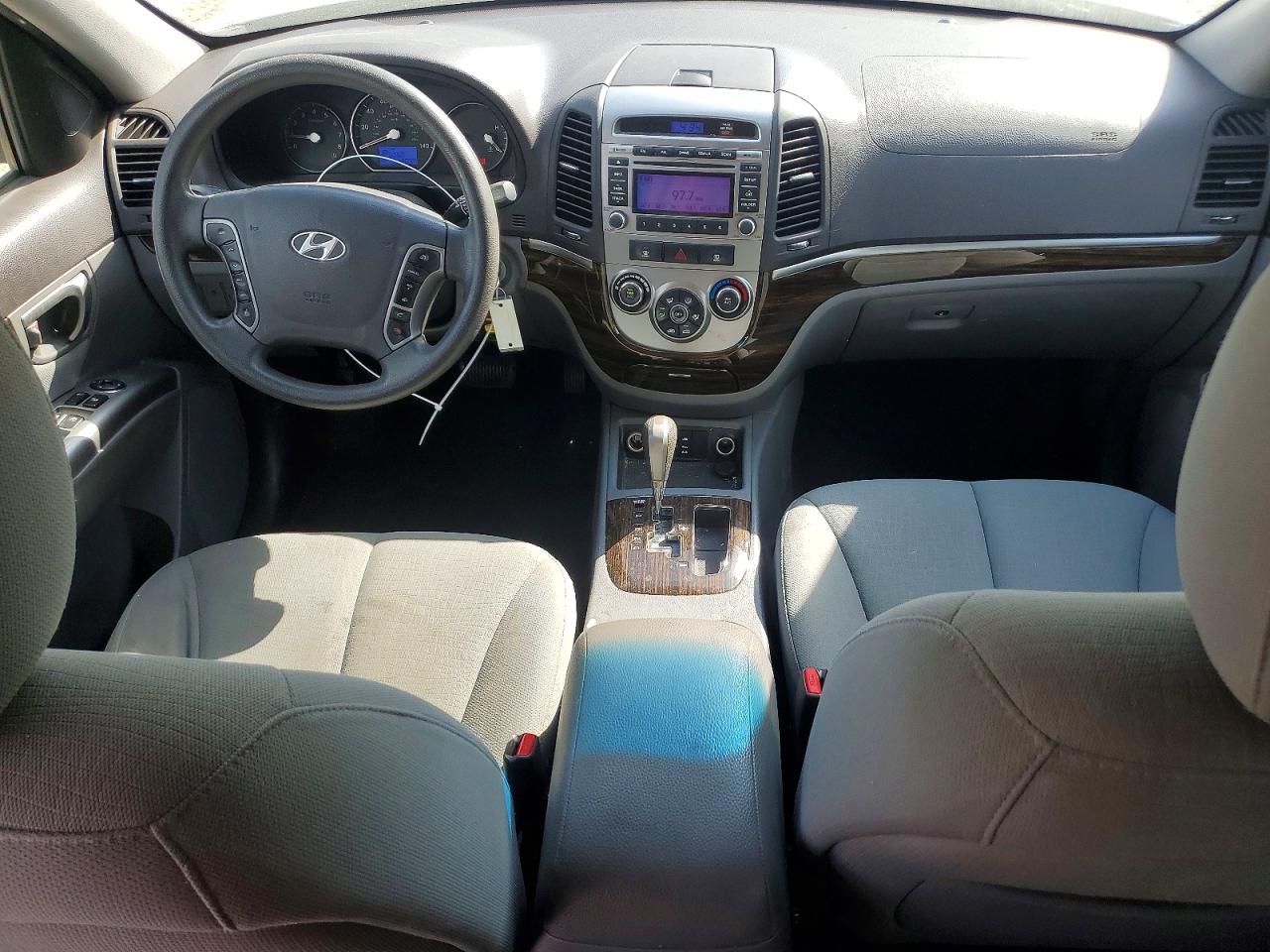 2012 HYUNDAI SANTA FE GLS photo 22