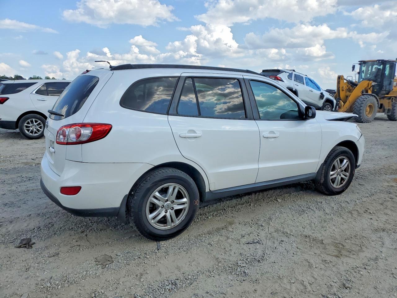2012 HYUNDAI SANTA FE GLS photo 7