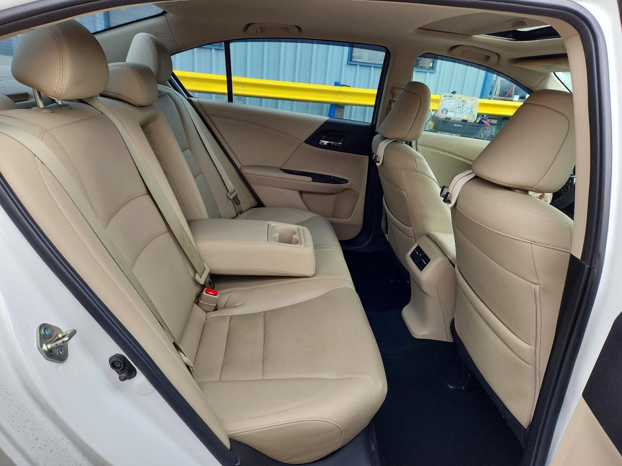 2016 HONDA ACCORD TOURING photo 10