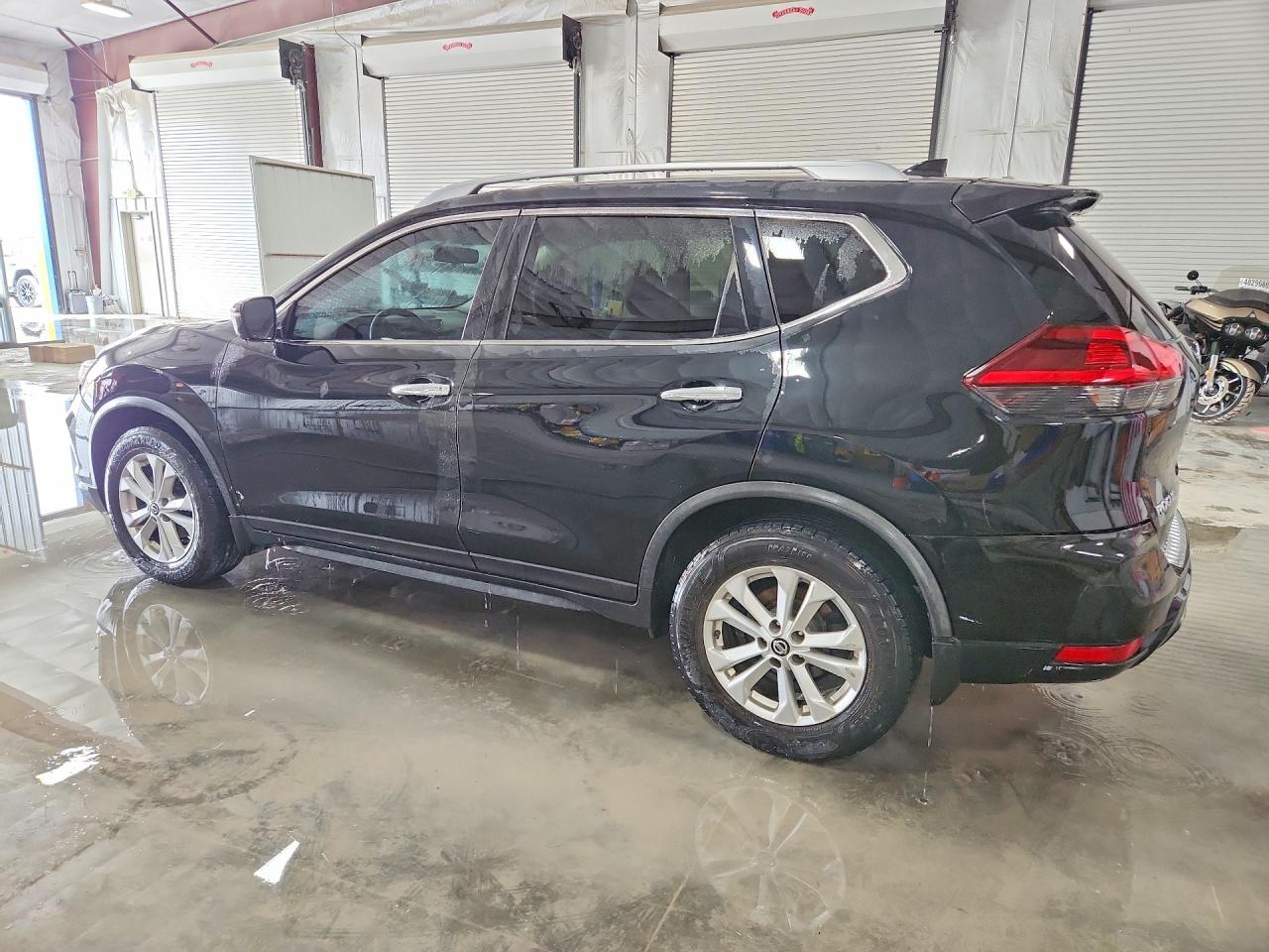 2018 NISSAN ROGUE S photo 4