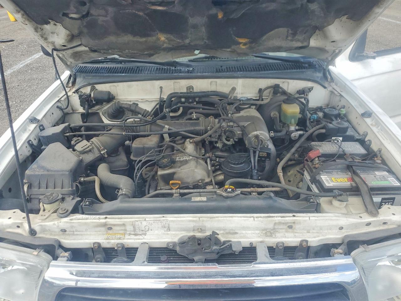 2000 TOYOTA 4RUNNER BASE photo 23