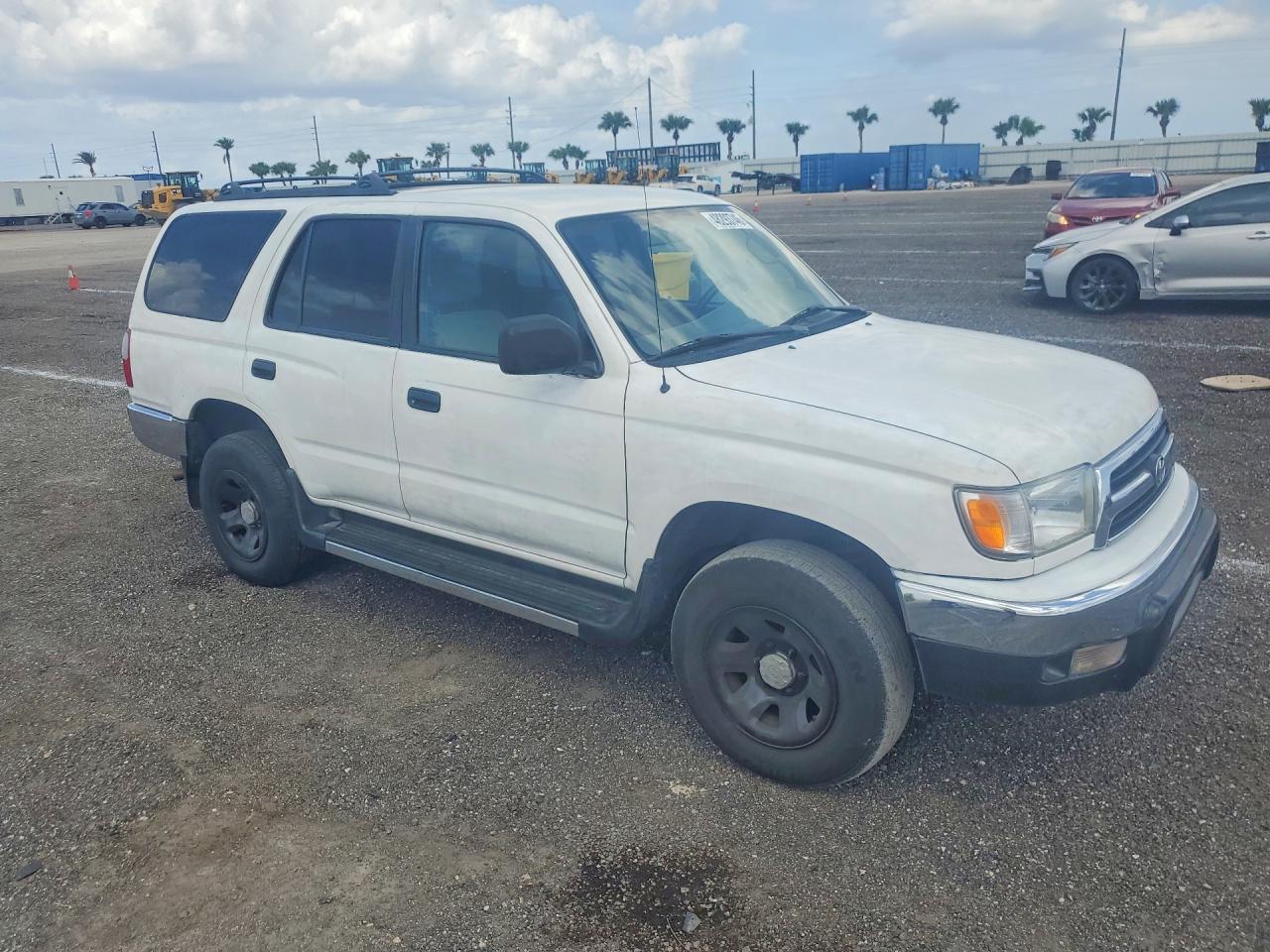 2000 TOYOTA 4RUNNER BASE photo 7