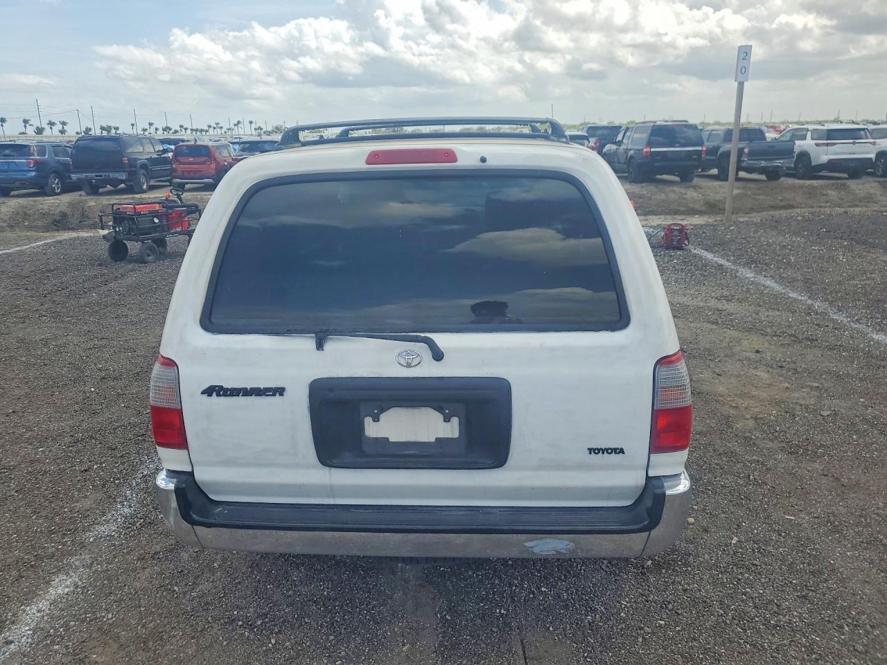 2000 TOYOTA 4RUNNER BASE photo 11