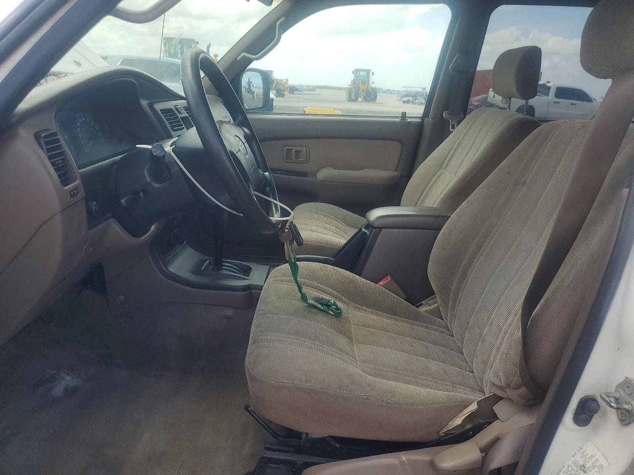 2000 TOYOTA 4RUNNER BASE photo 13