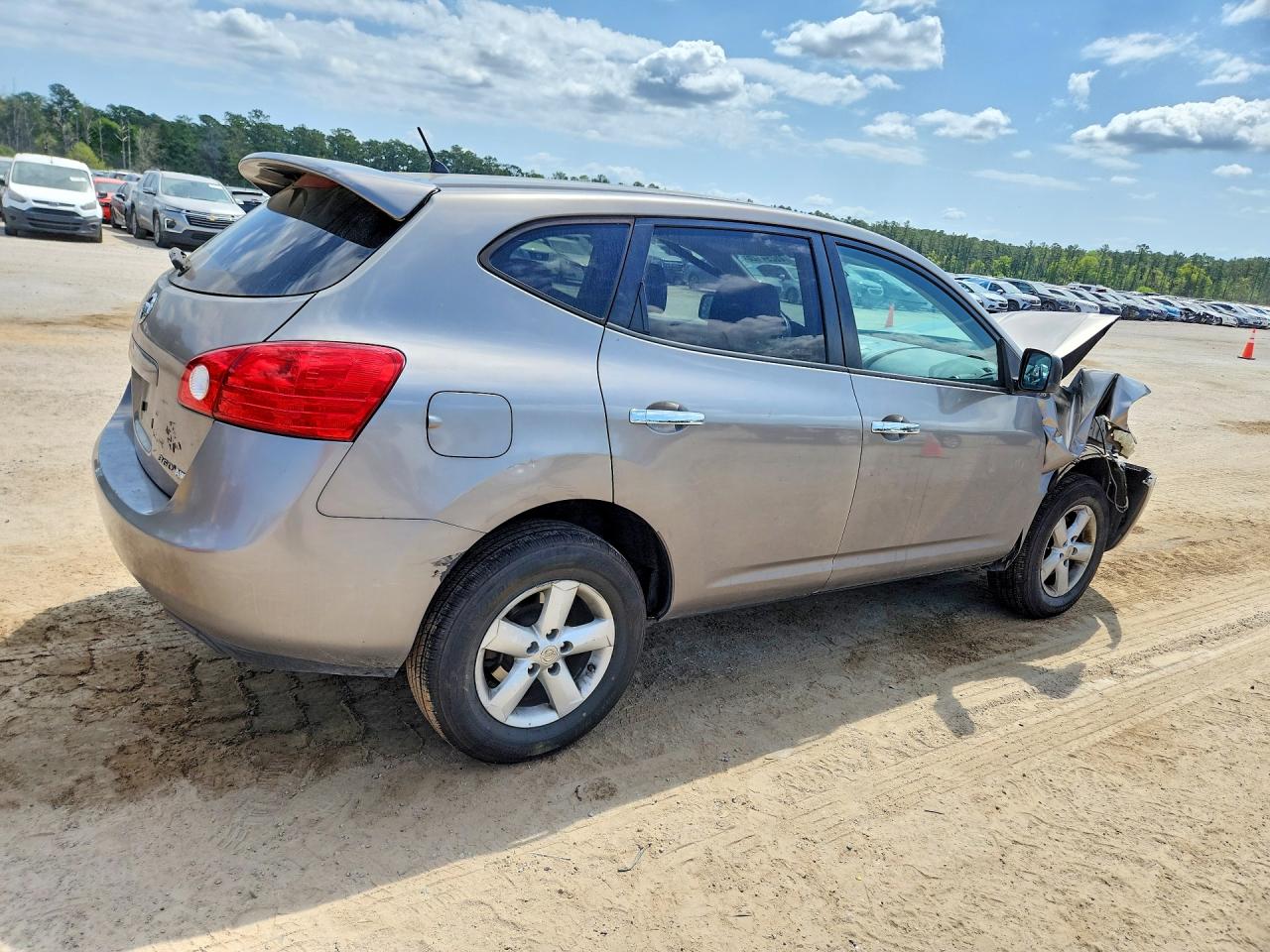 2010 NISSAN ROGUE S photo 3