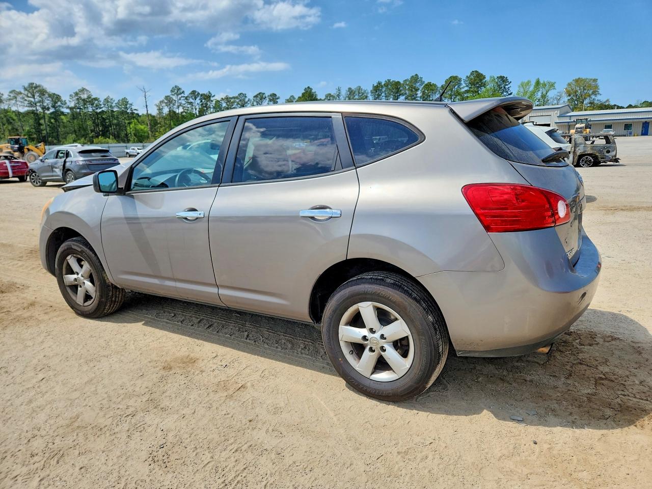 2010 NISSAN ROGUE S photo 2