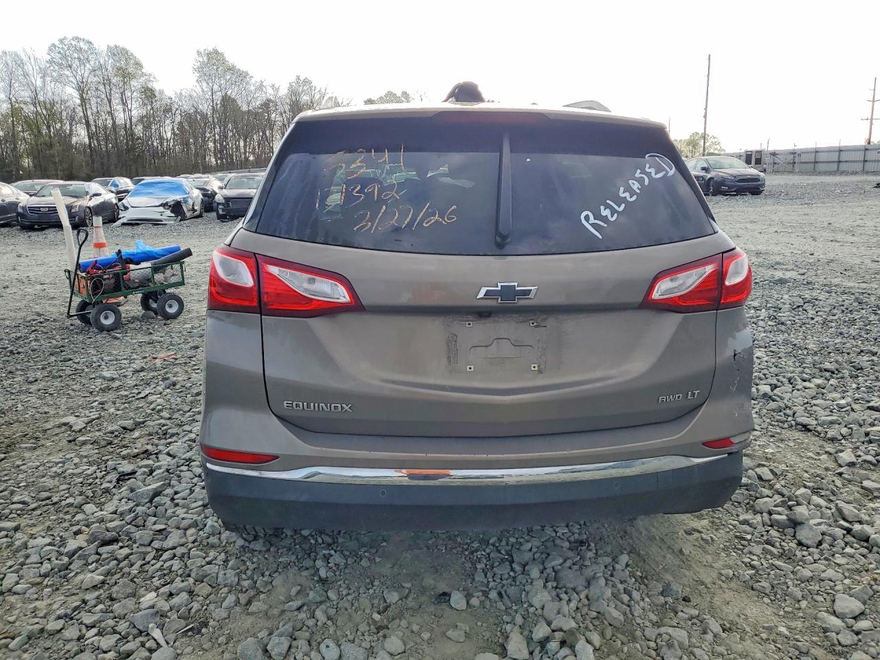 2018 CHEVROLET EQUINOX LT photo 11