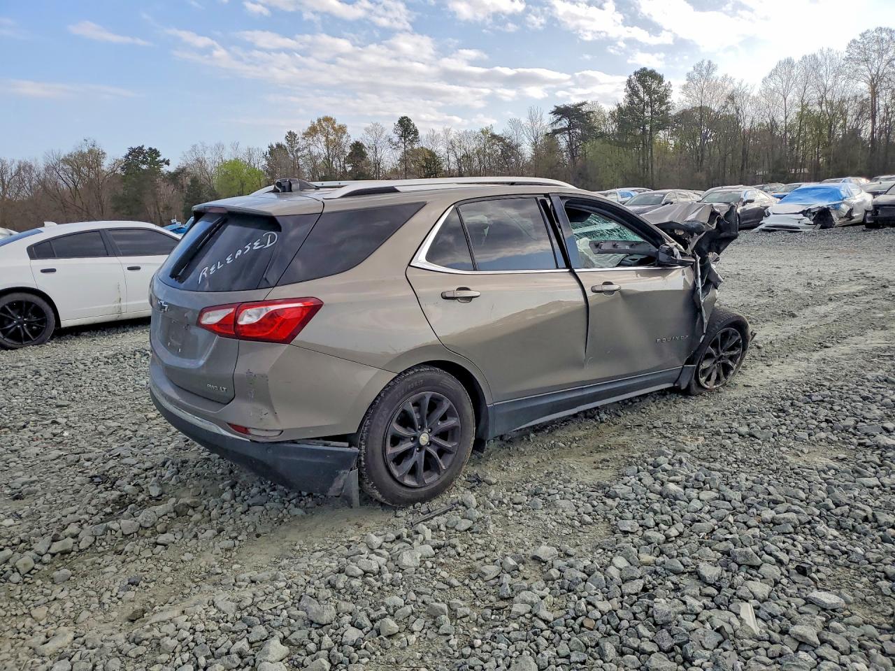 2018 CHEVROLET EQUINOX LT photo 5