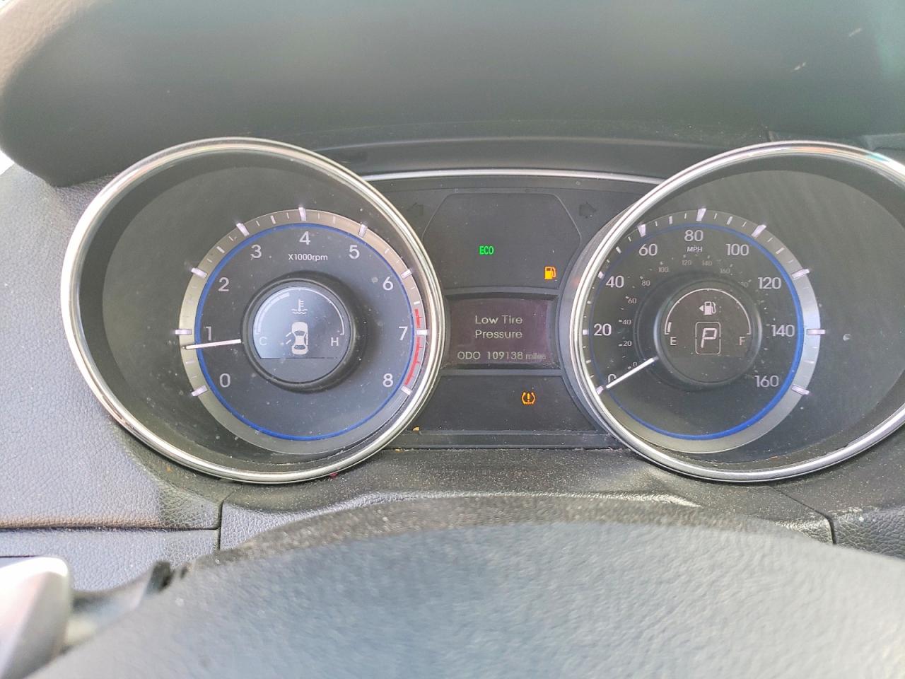 2013 HYUNDAI SONATA SE photo 17