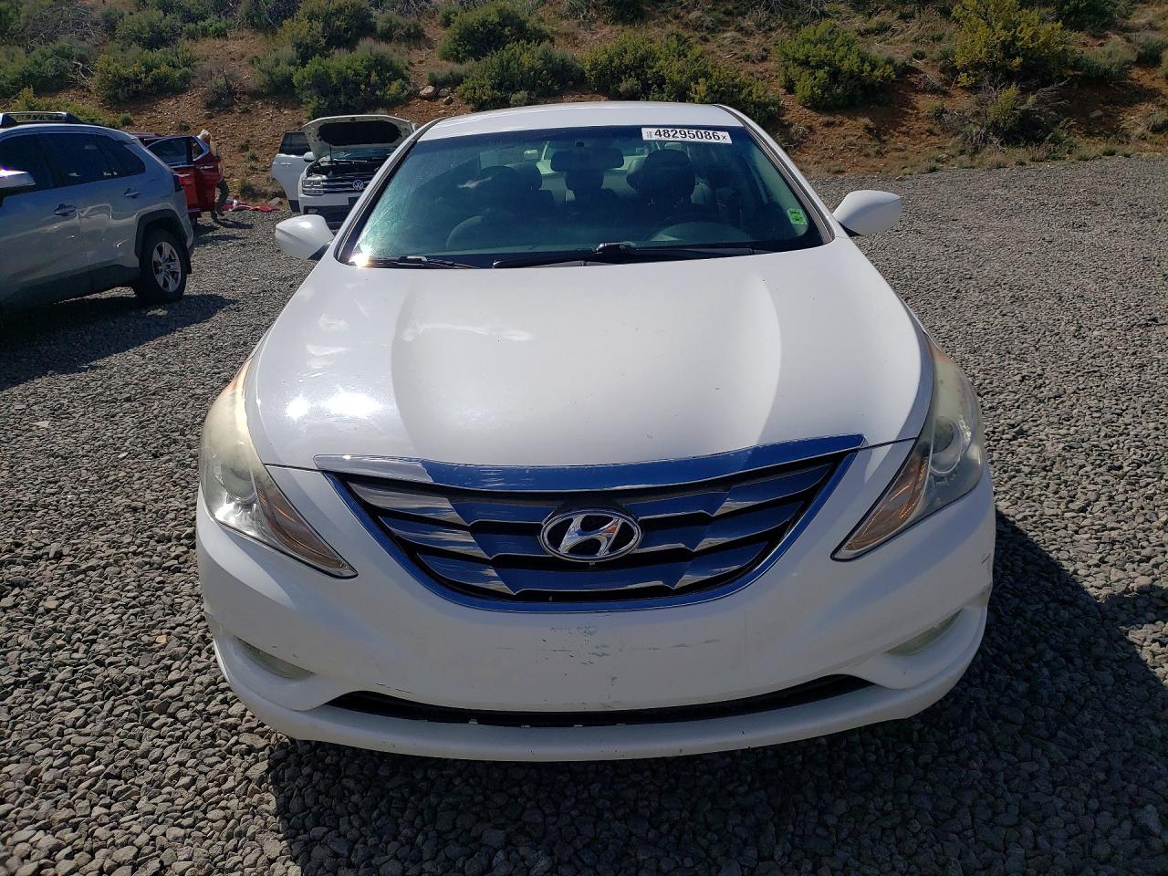 2013 HYUNDAI SONATA SE photo 9