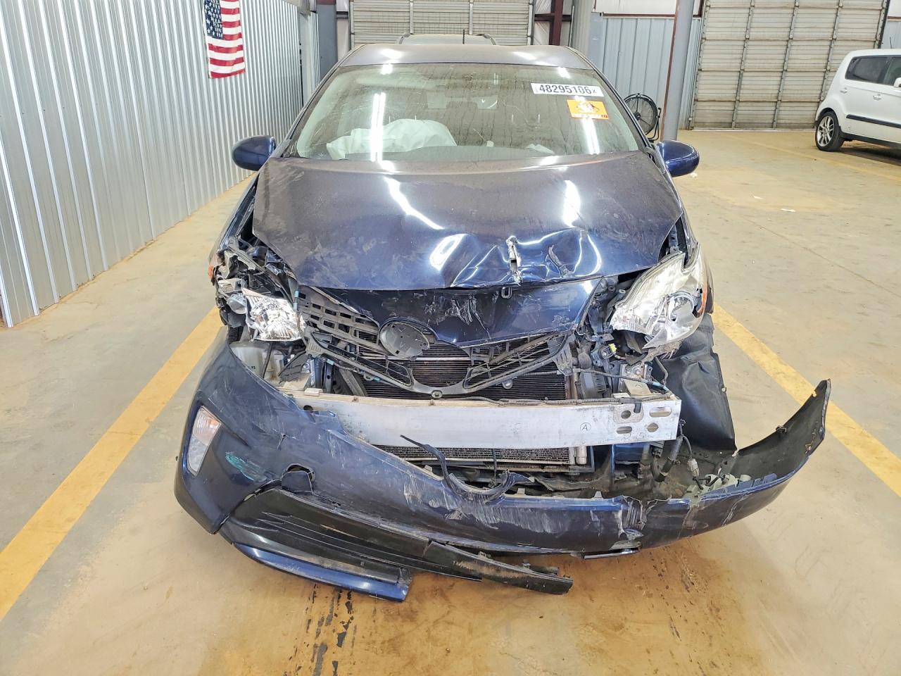 2012 TOYOTA PRIUS TWO photo 5