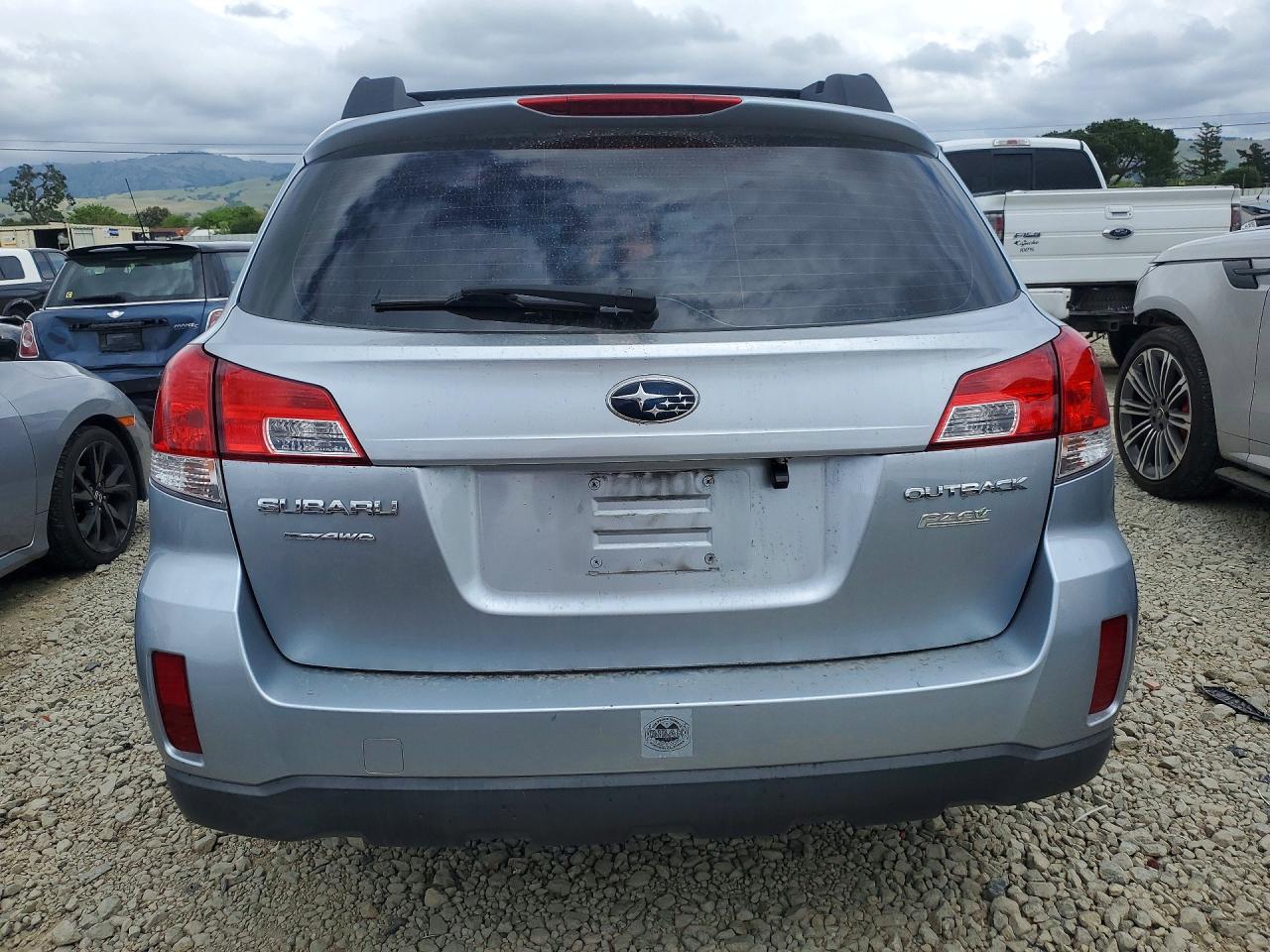 2014 SUBARU OUTBACK 2.5I photo 11