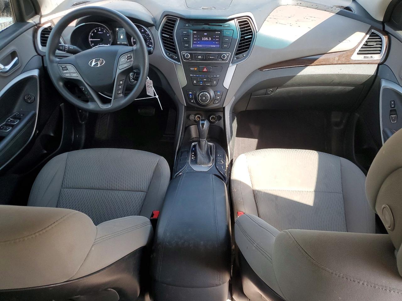 2018 HYUNDAI SANTA FE SPORT 2.4L photo 22
