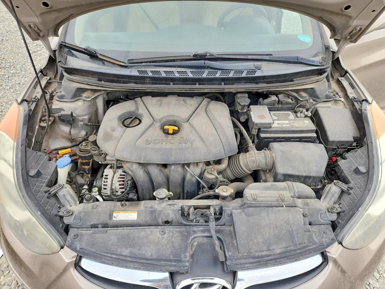 2012 HYUNDAI ELANTRA GLS photo 31