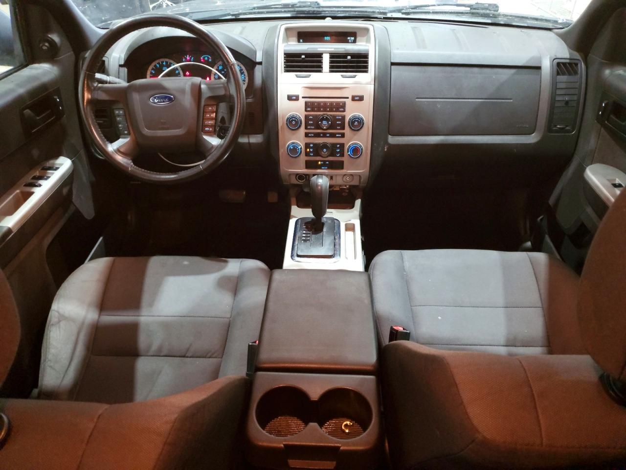 2012 FORD ESCAPE XLT photo 15