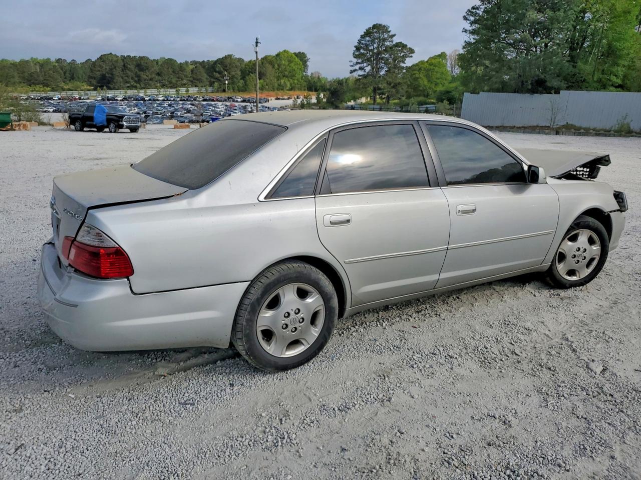 2004 TOYOTA AVALON XLS photo 3