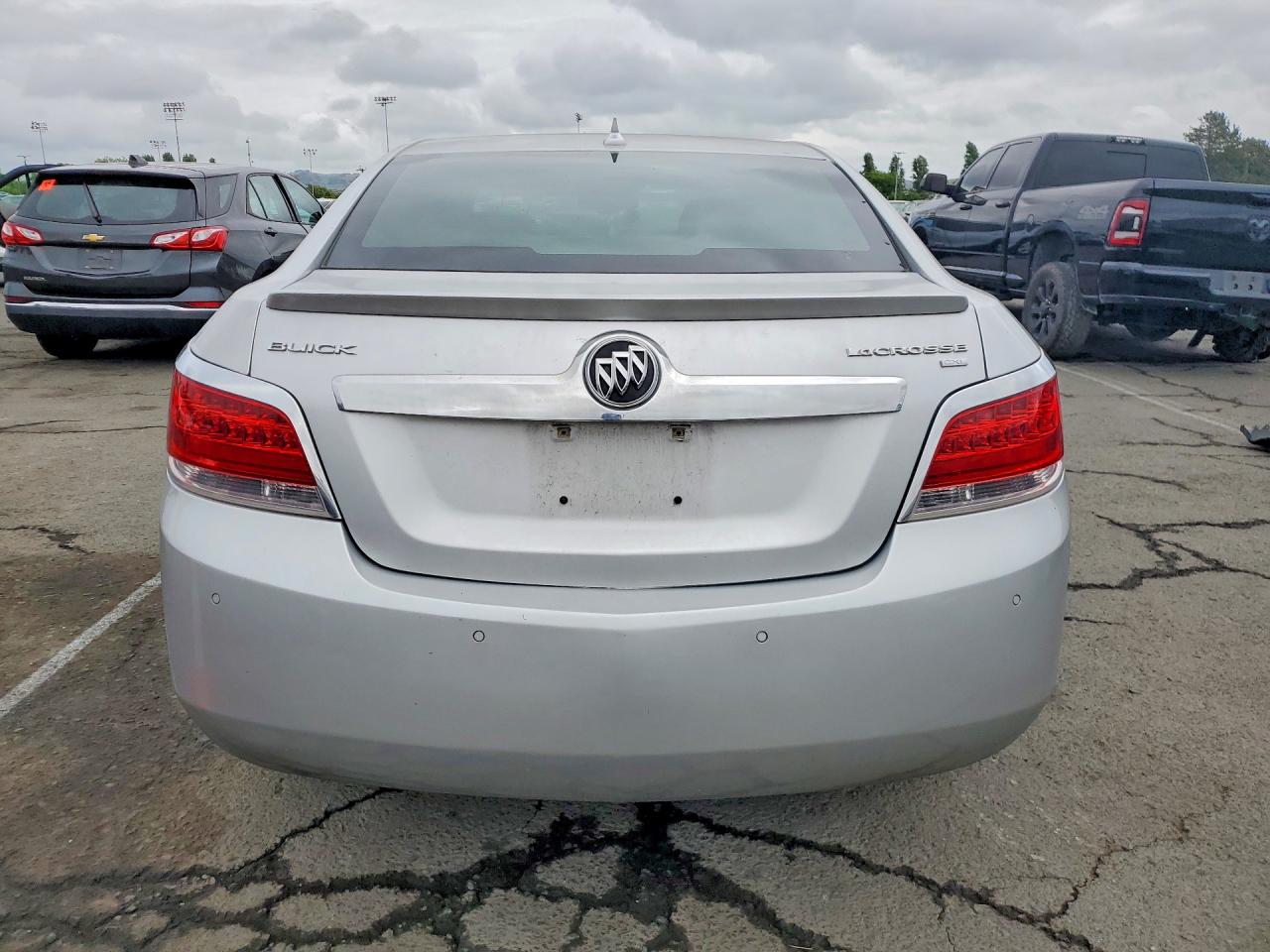 2011 BUICK LACROSSE CXL photo 11