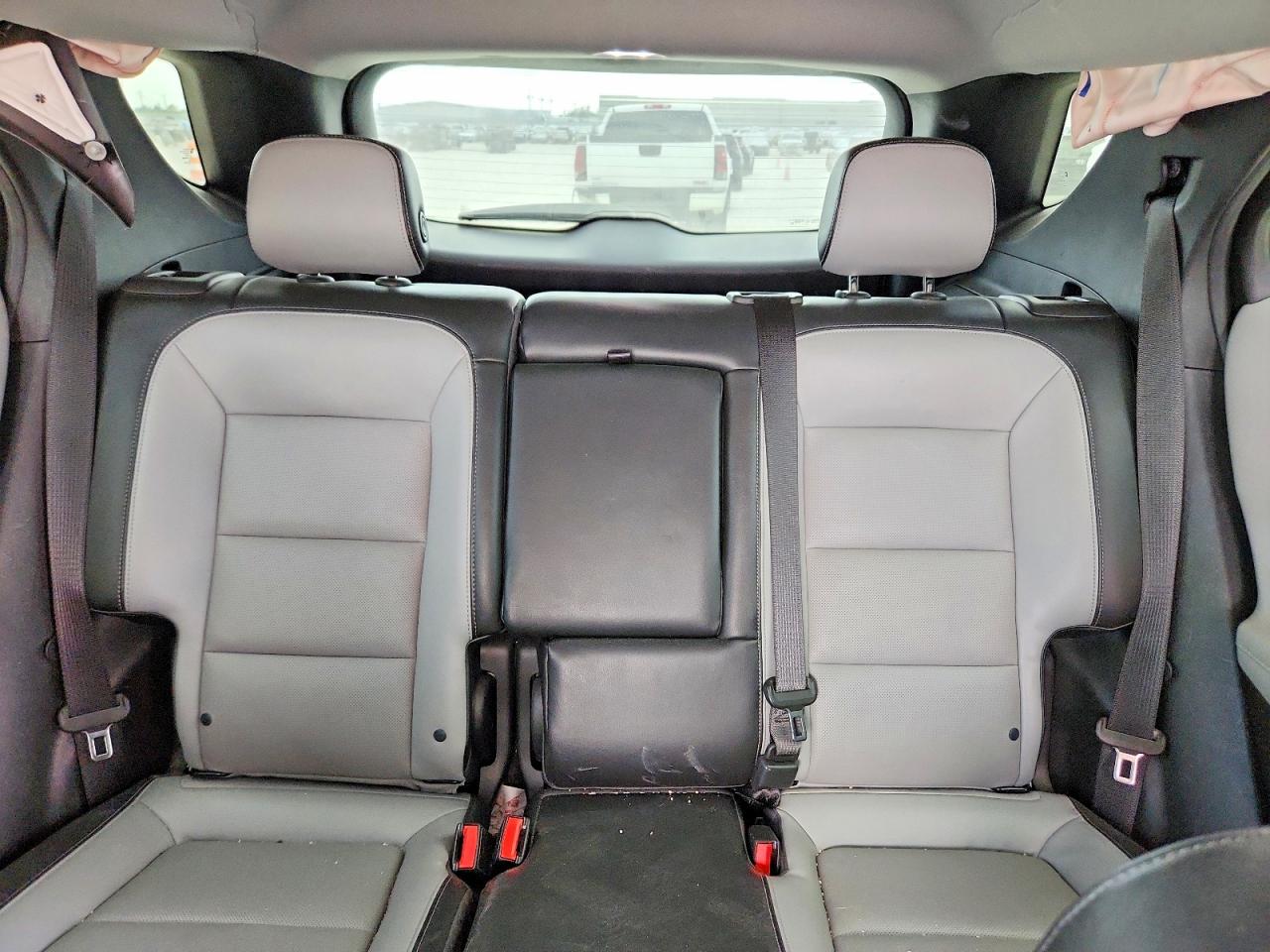 2018 CHEVROLET EQUINOX PREMIER photo 28