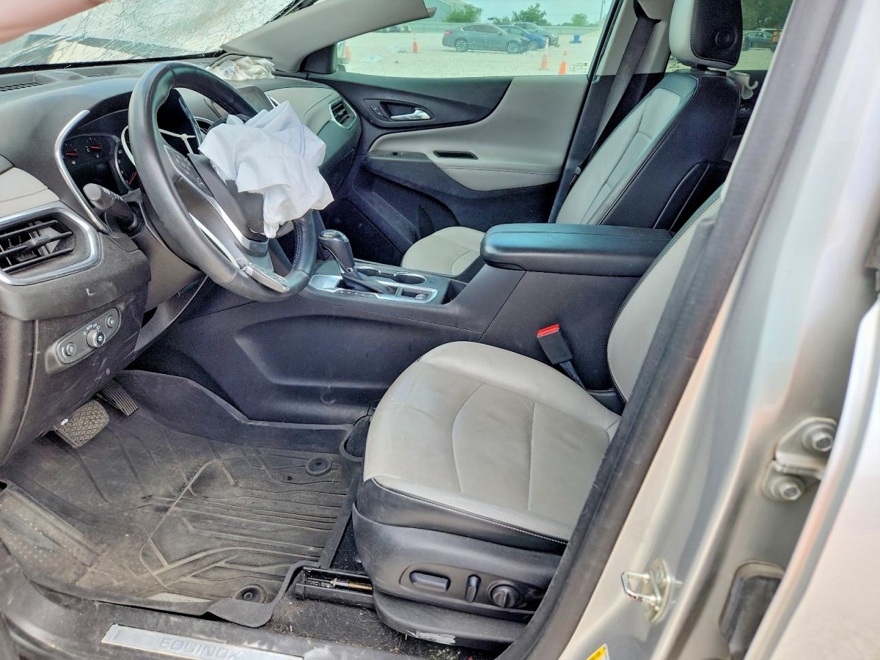2018 CHEVROLET EQUINOX PREMIER photo 19