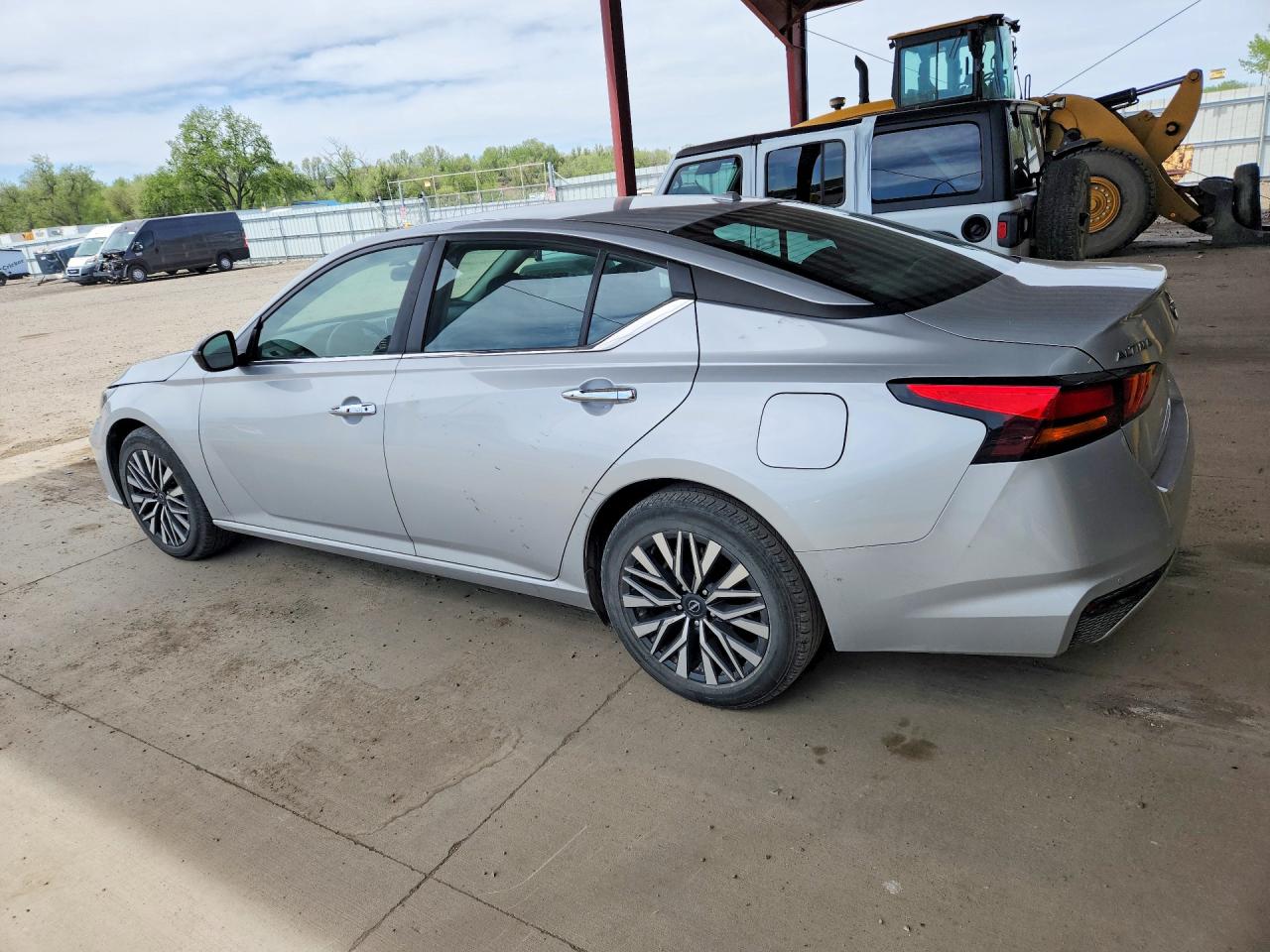 2024 NISSAN ALTIMA 2.5 SV photo 4