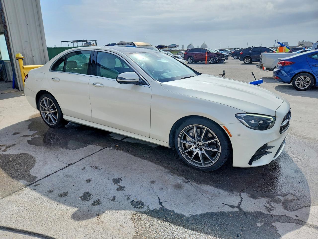 2021 MERCEDES-BENZ E 350 photo 4