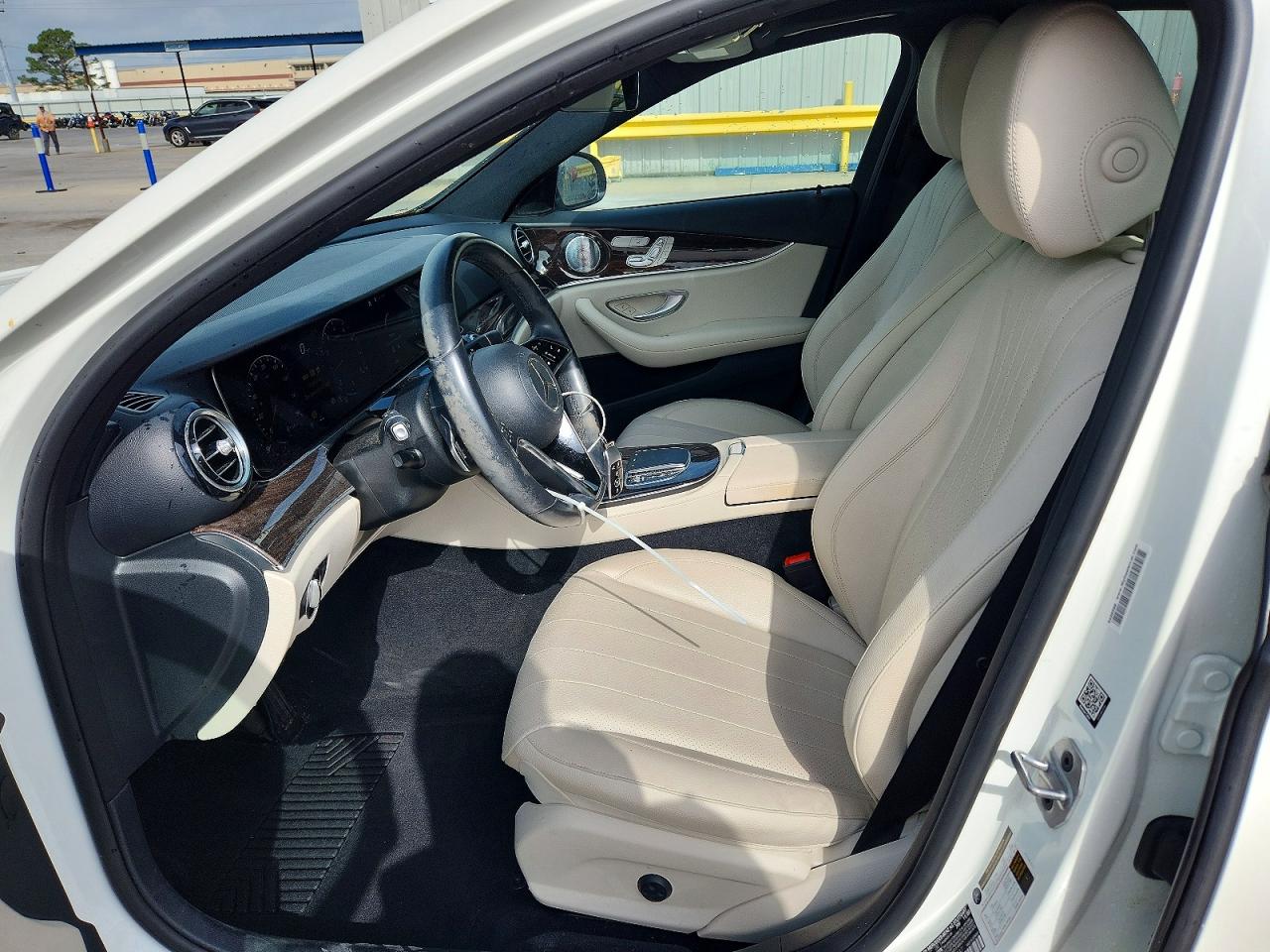 2021 MERCEDES-BENZ E 350 photo 7