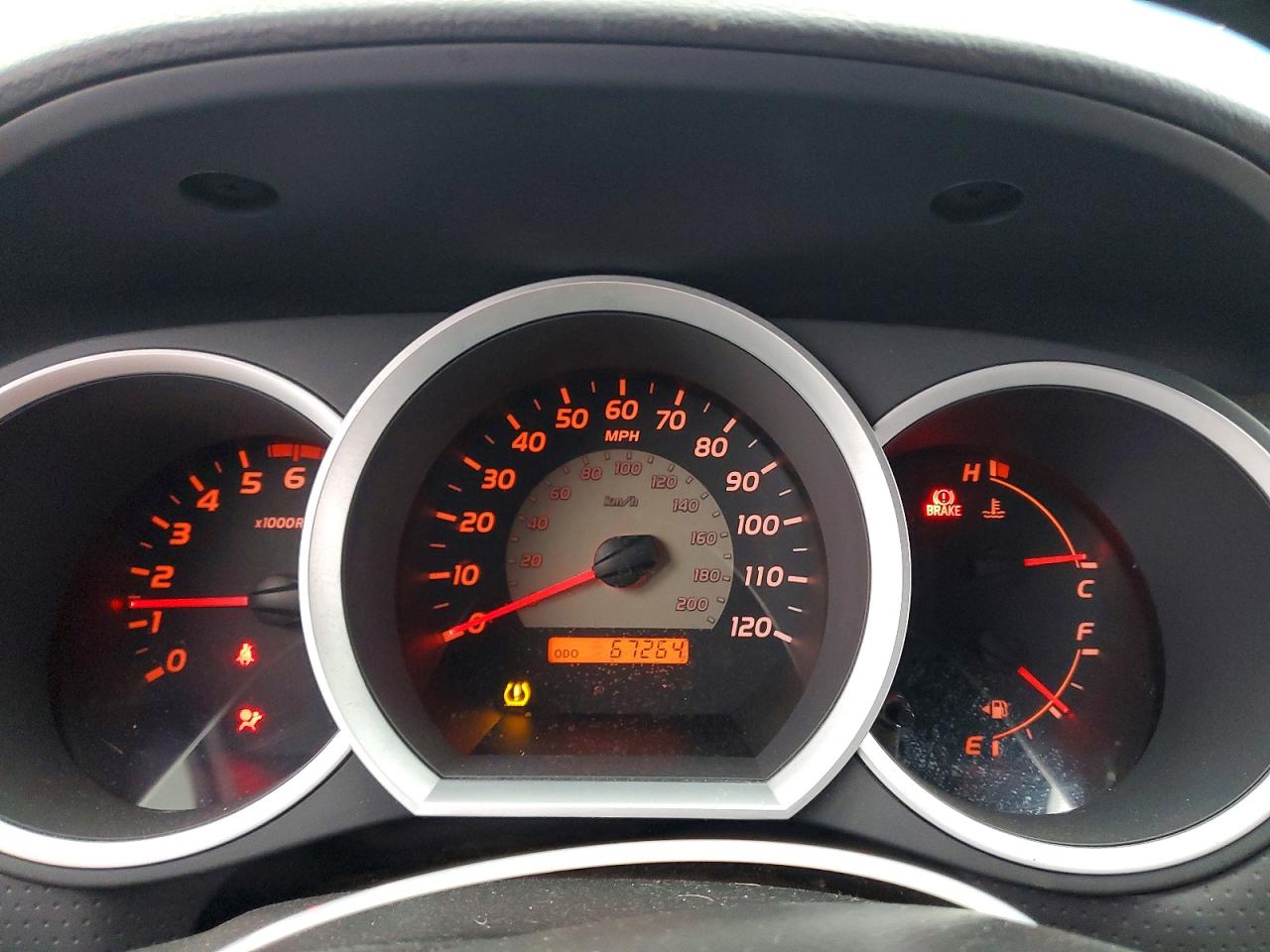 2008 TOYOTA TACOMA X-RUNNER V6 photo 9