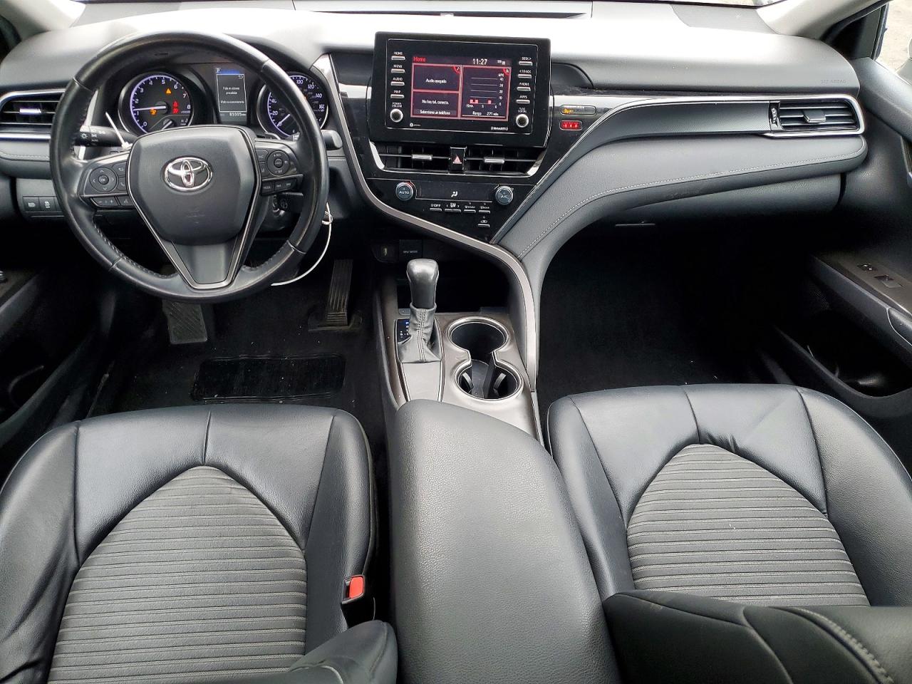 2021 TOYOTA CAMRY SE photo 22