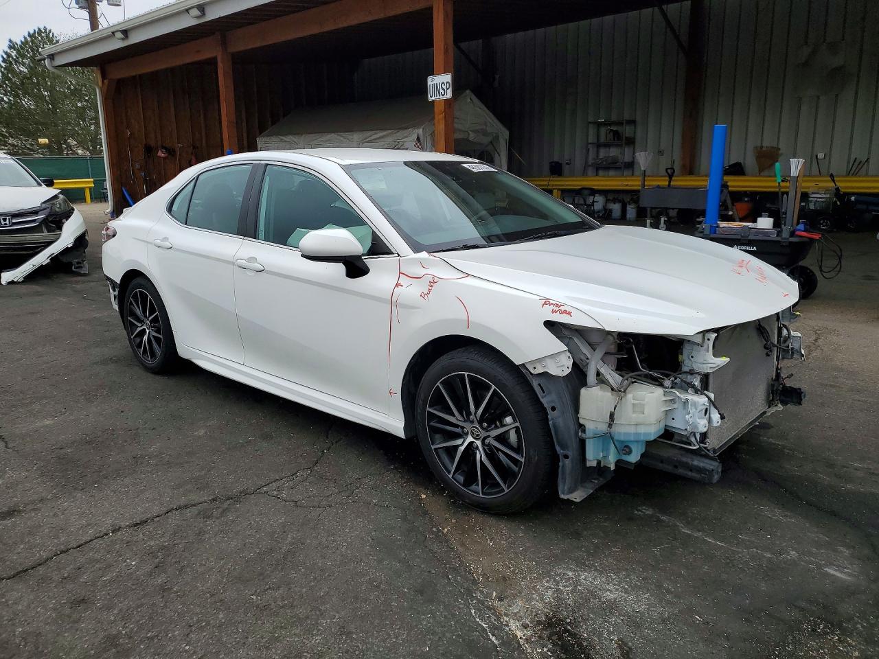 2021 TOYOTA CAMRY SE photo 10