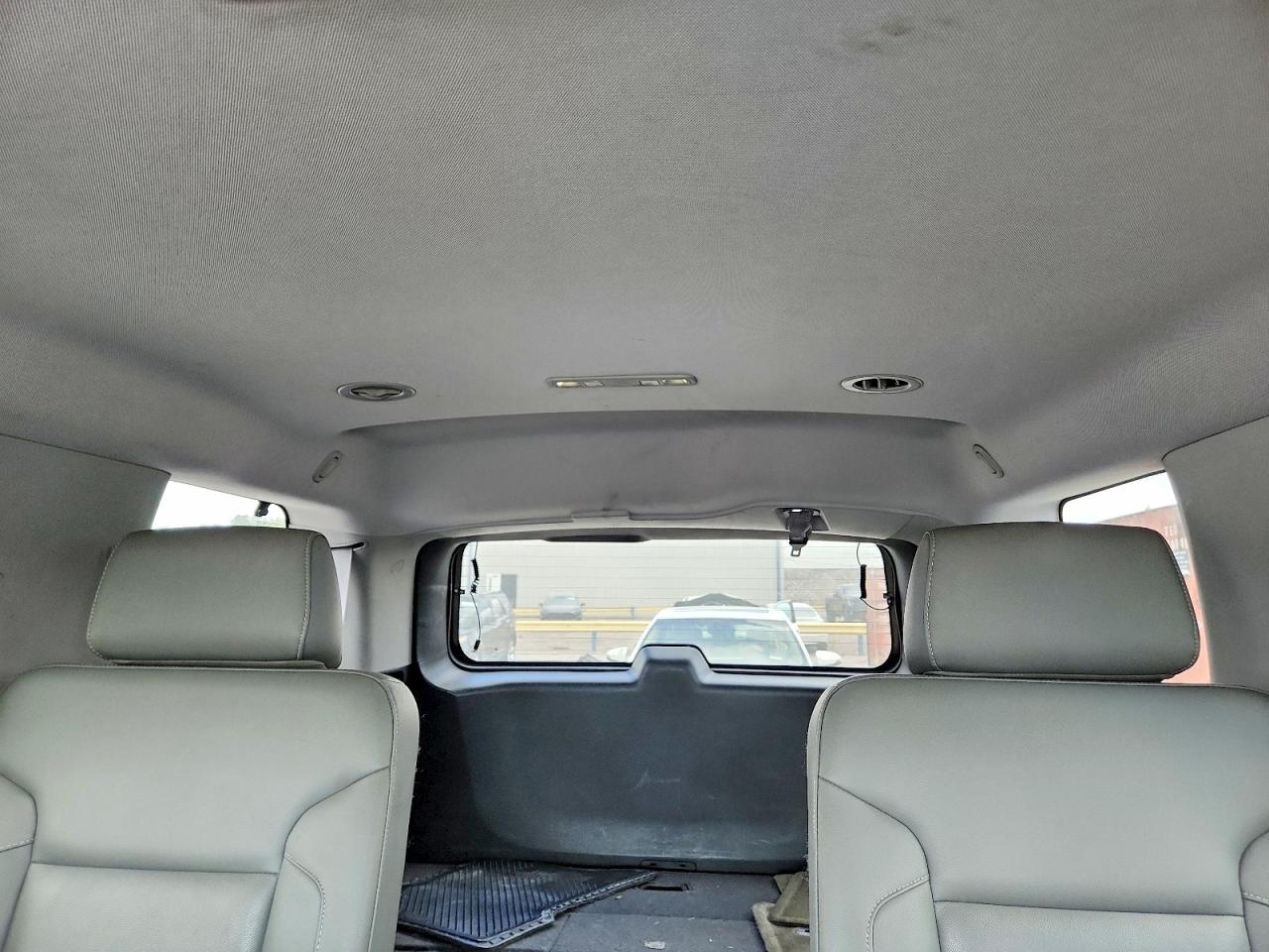 2015 CHEVROLET TAHOE C1500 LT photo 10