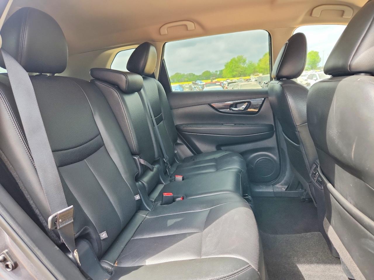2018 NISSAN ROGUE SL photo 31