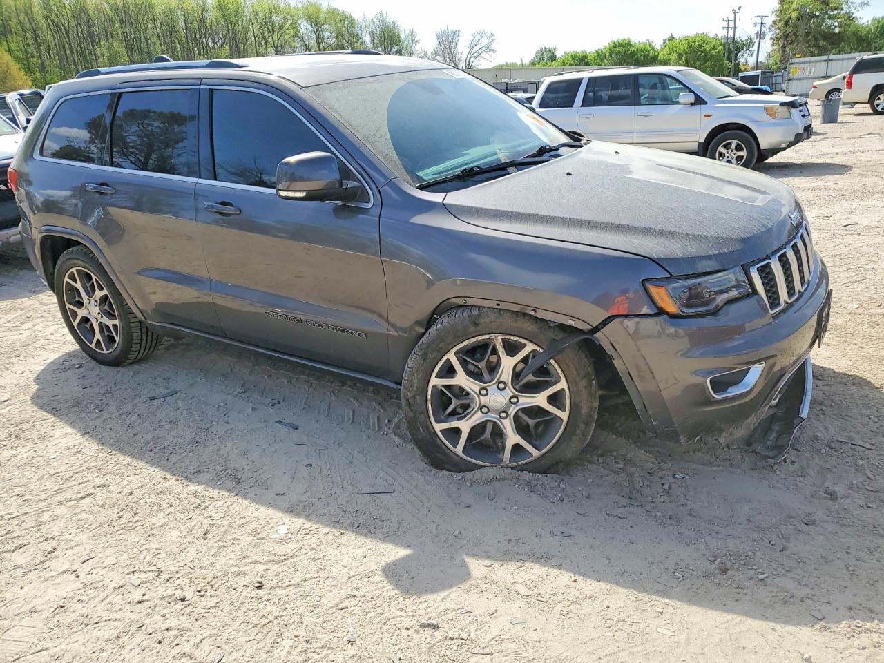 2018 JEEP GRAND CHEROKEE LIMITED photo 4
