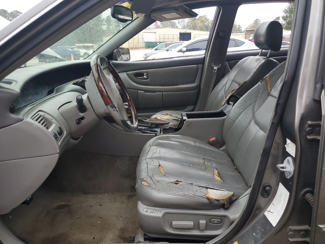 2003 TOYOTA AVALON XL photo 13