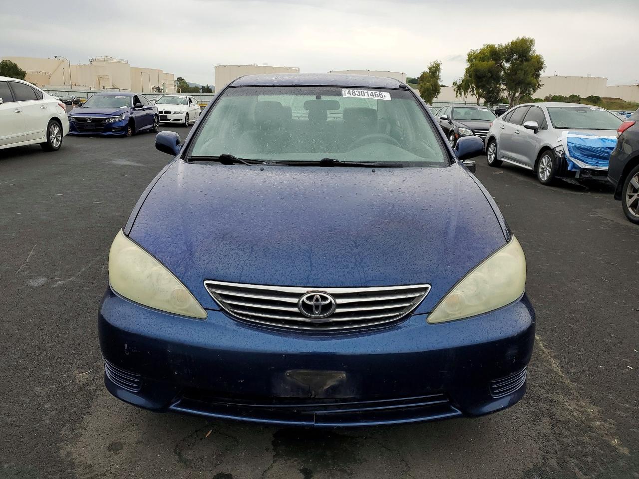 2005 TOYOTA CAMRY LE photo 9