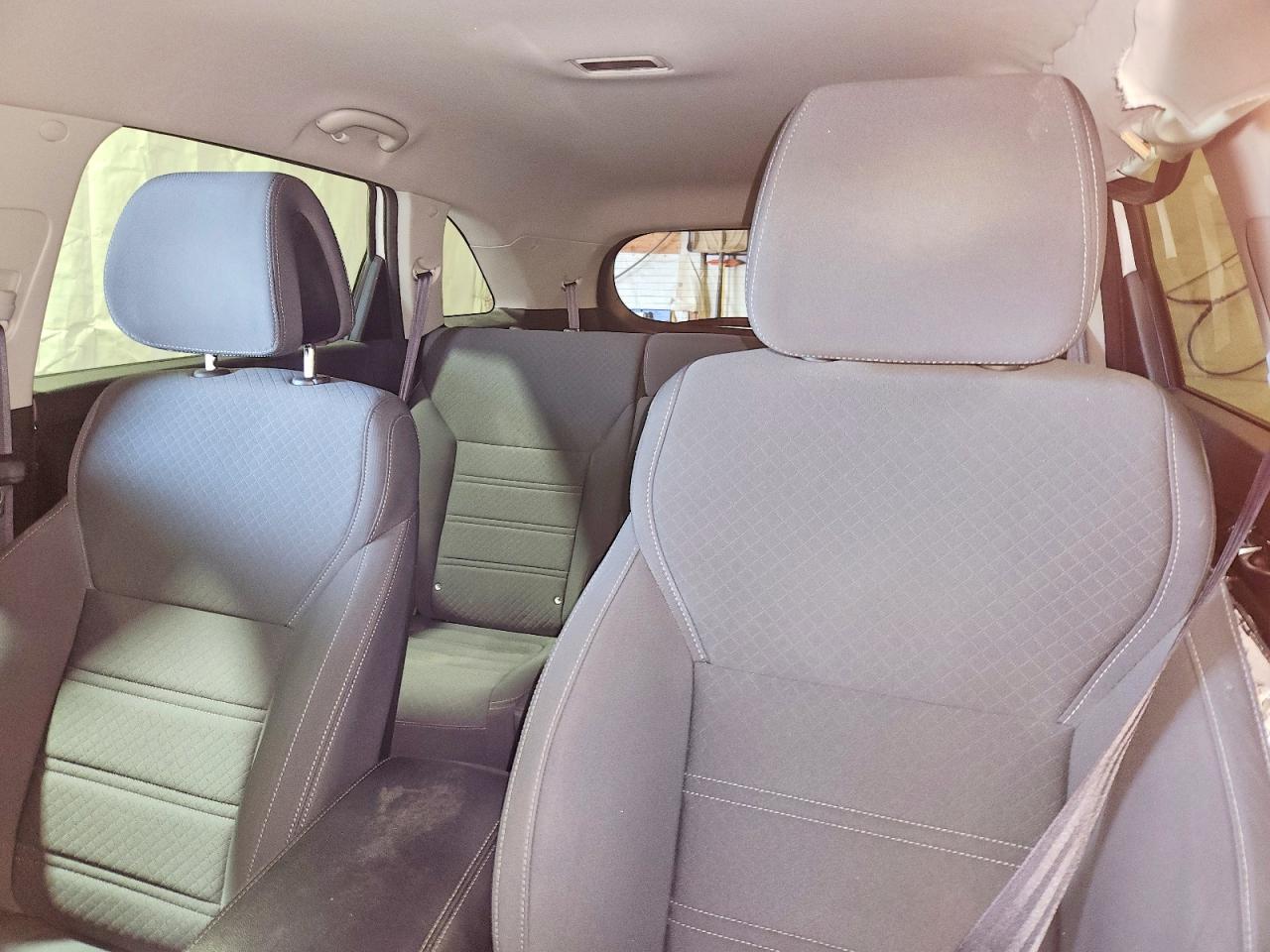 2016 KIA SORENTO LX photo 28