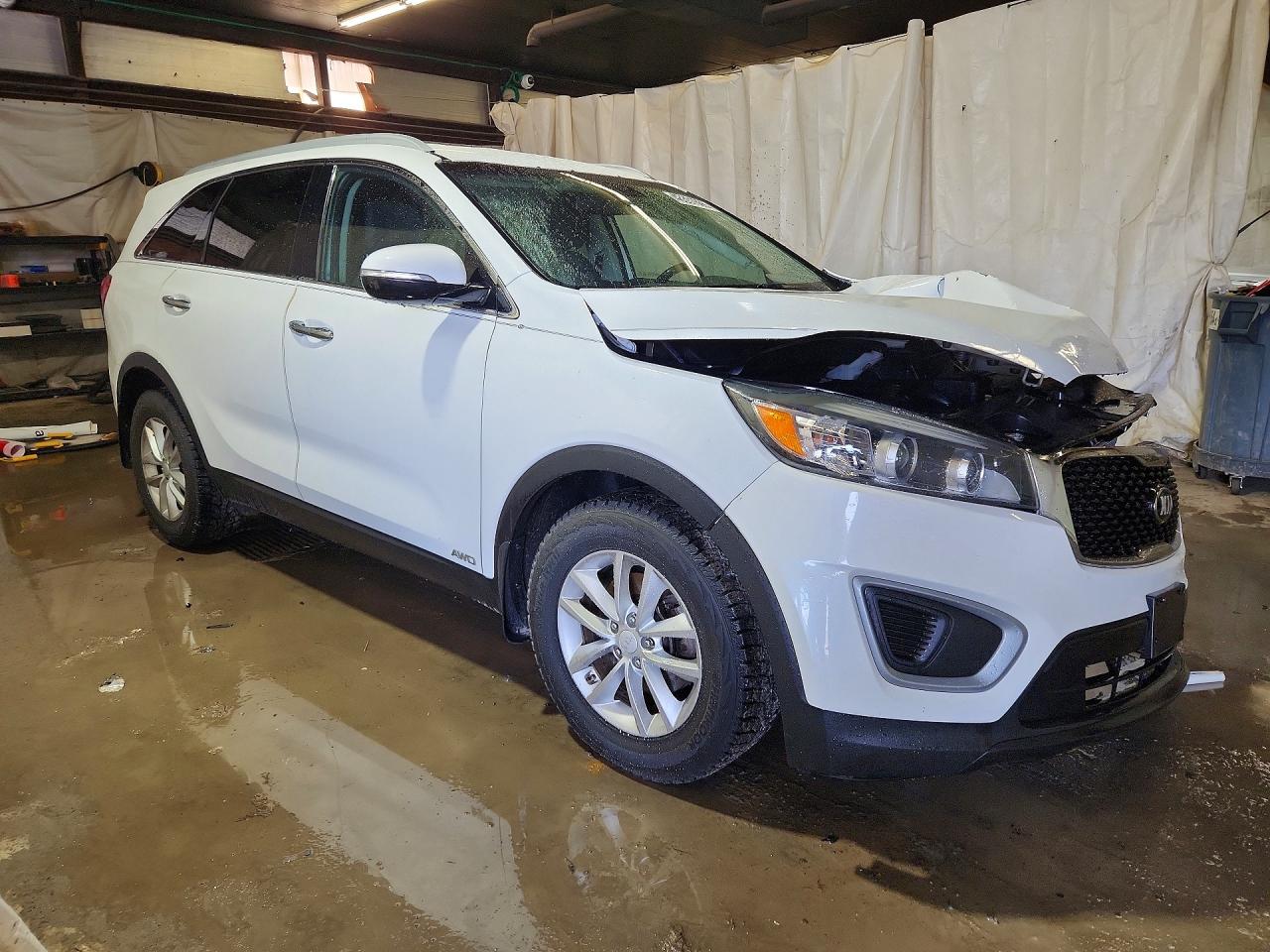 2016 KIA SORENTO LX photo 10