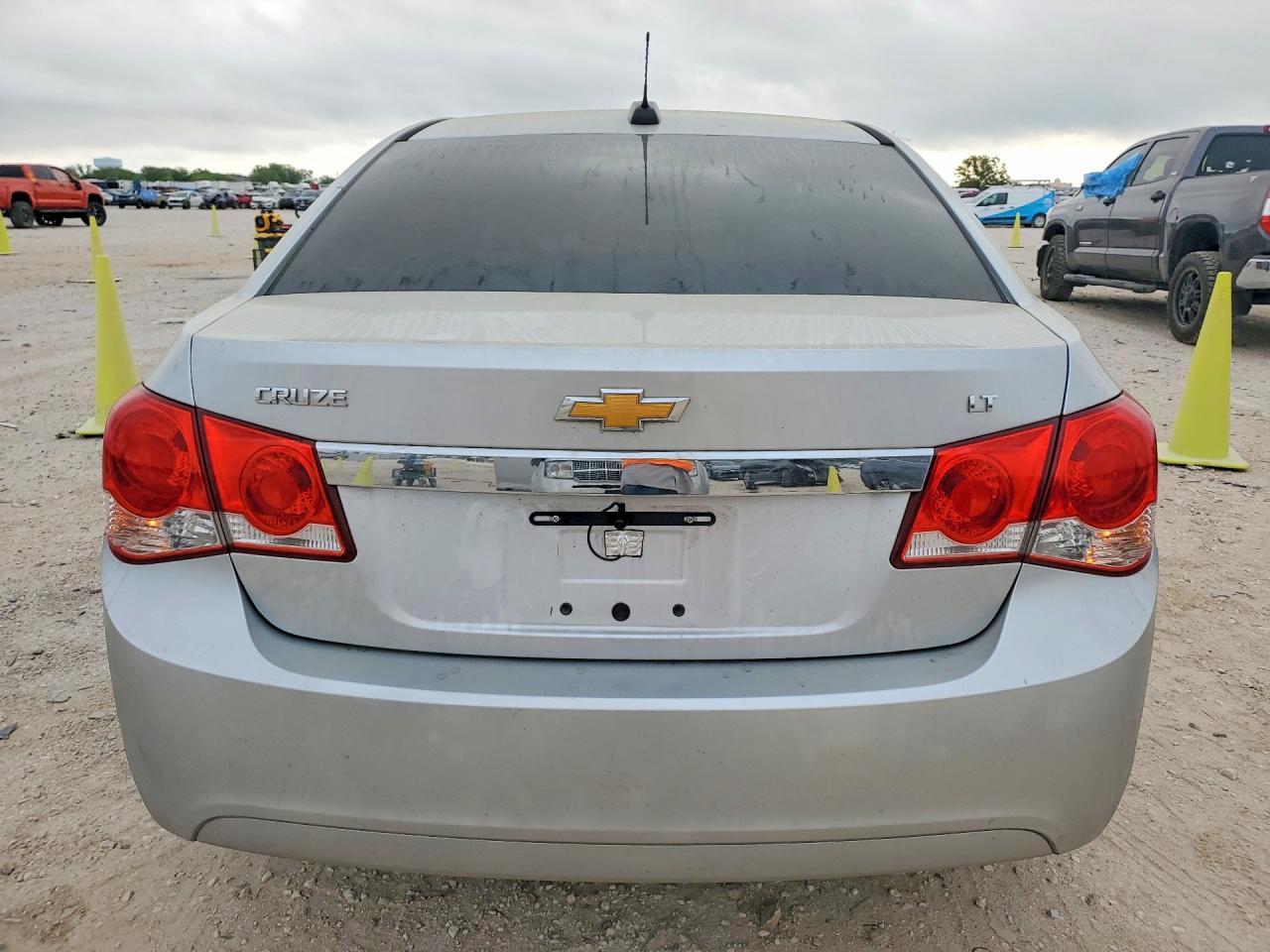 2015 CHEVROLET CRUZE LT photo 6