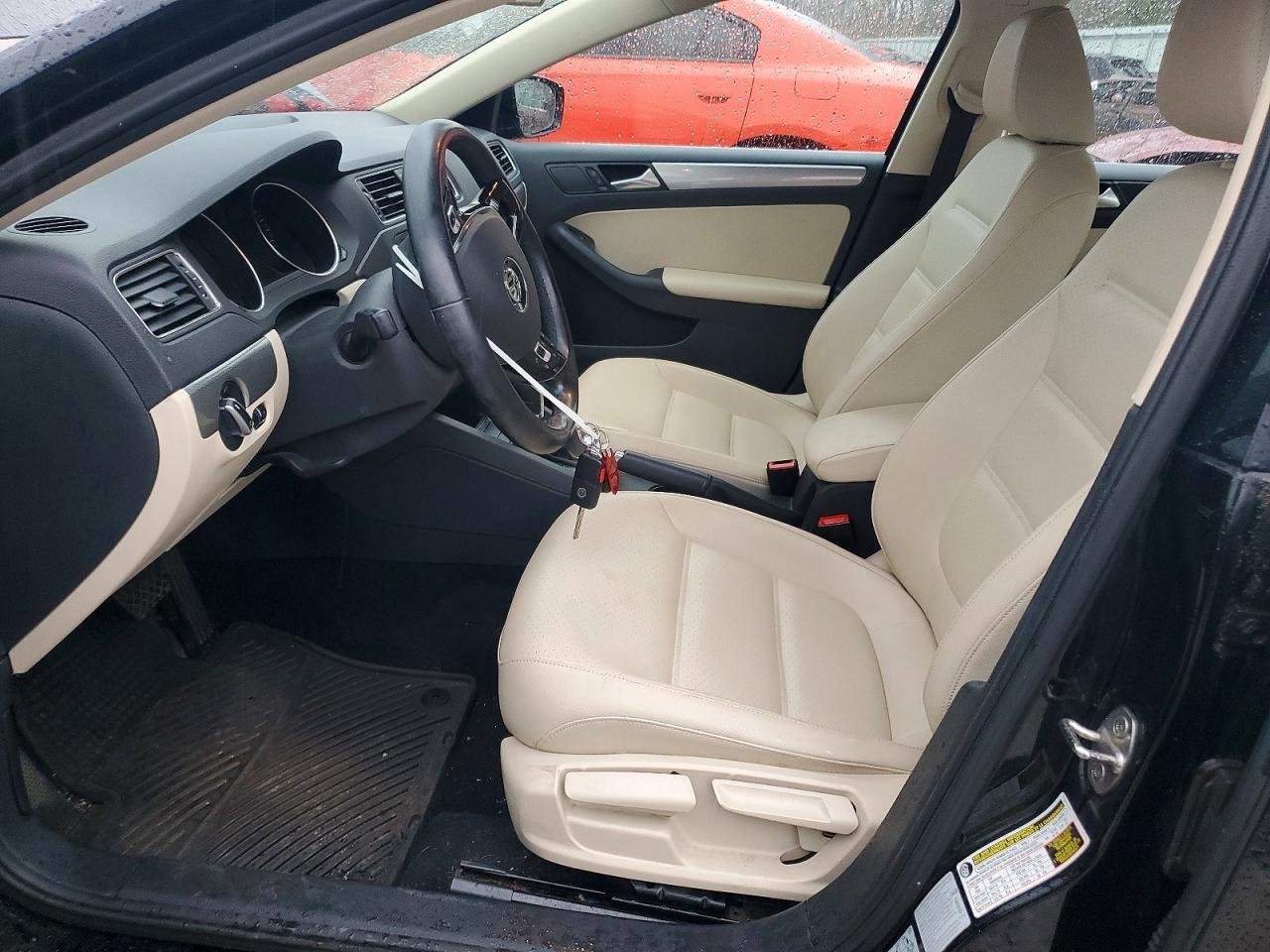 2017 VOLKSWAGEN JETTA SE photo 19